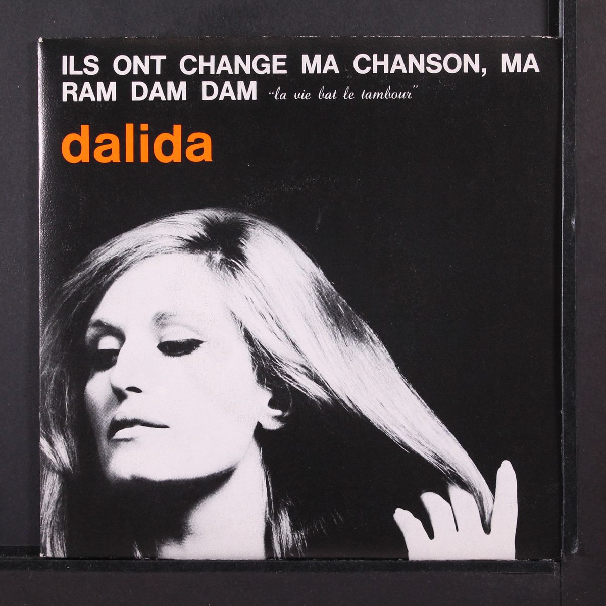 ils ont change ma chanson, ma by DALIDA