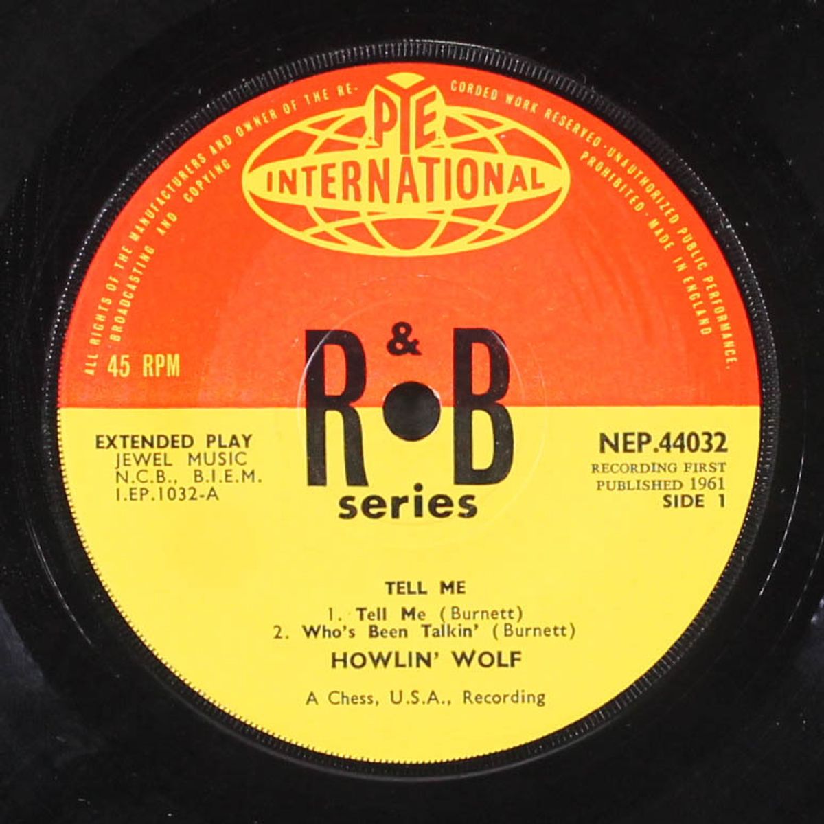 tell me by HOWLIN' WOLF