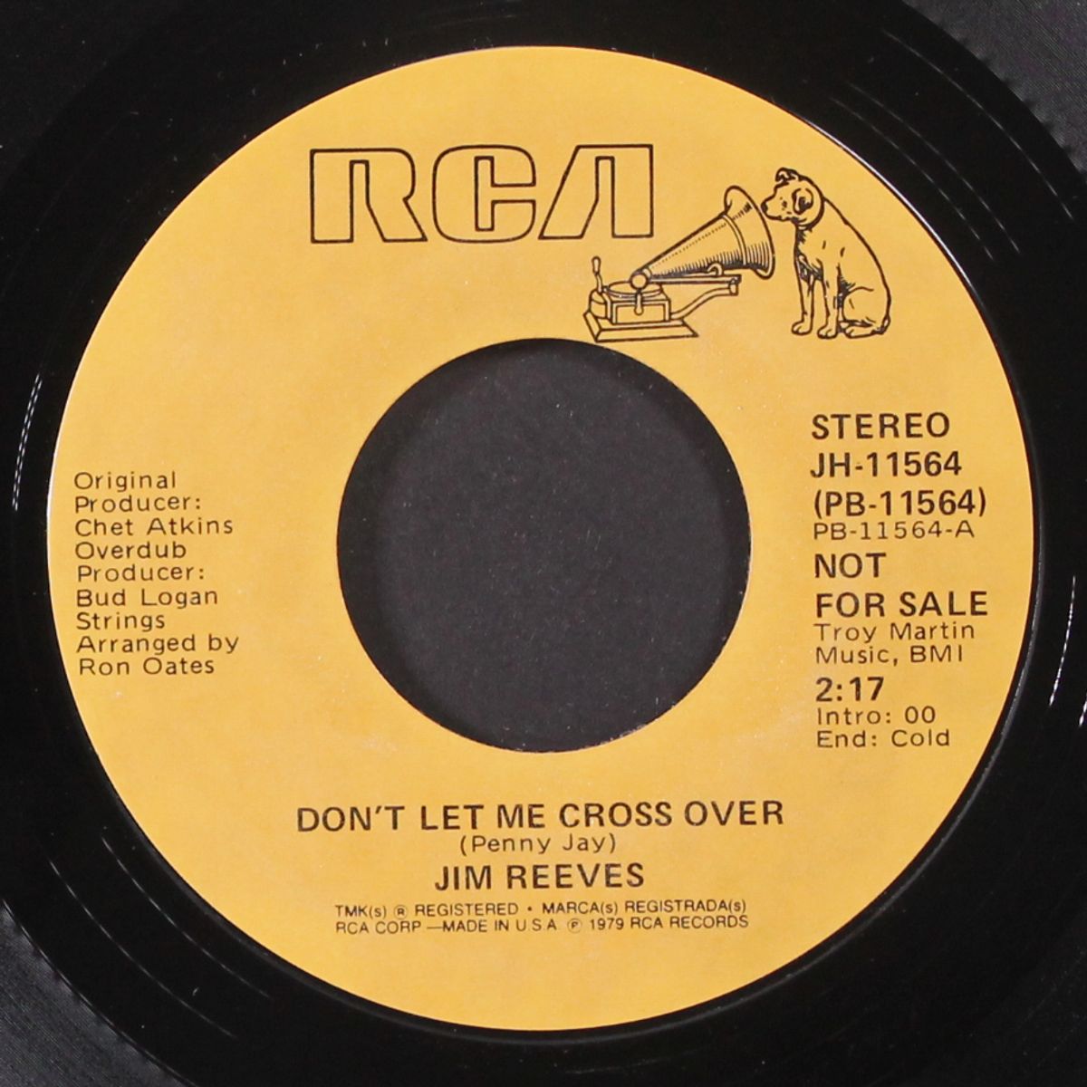 don't let me cross over / mono by JIM REEVES
