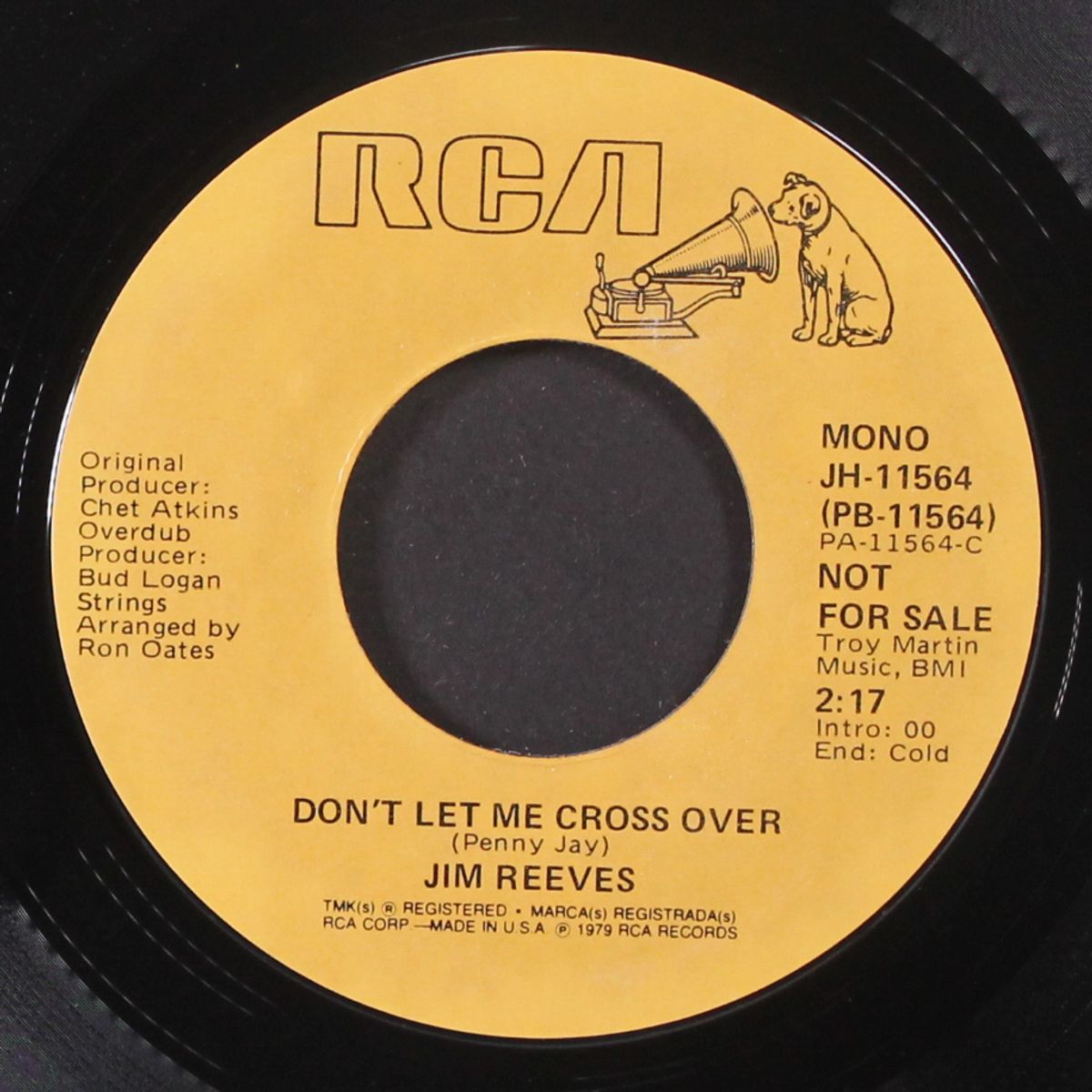 don't let me cross over / mono by JIM REEVES