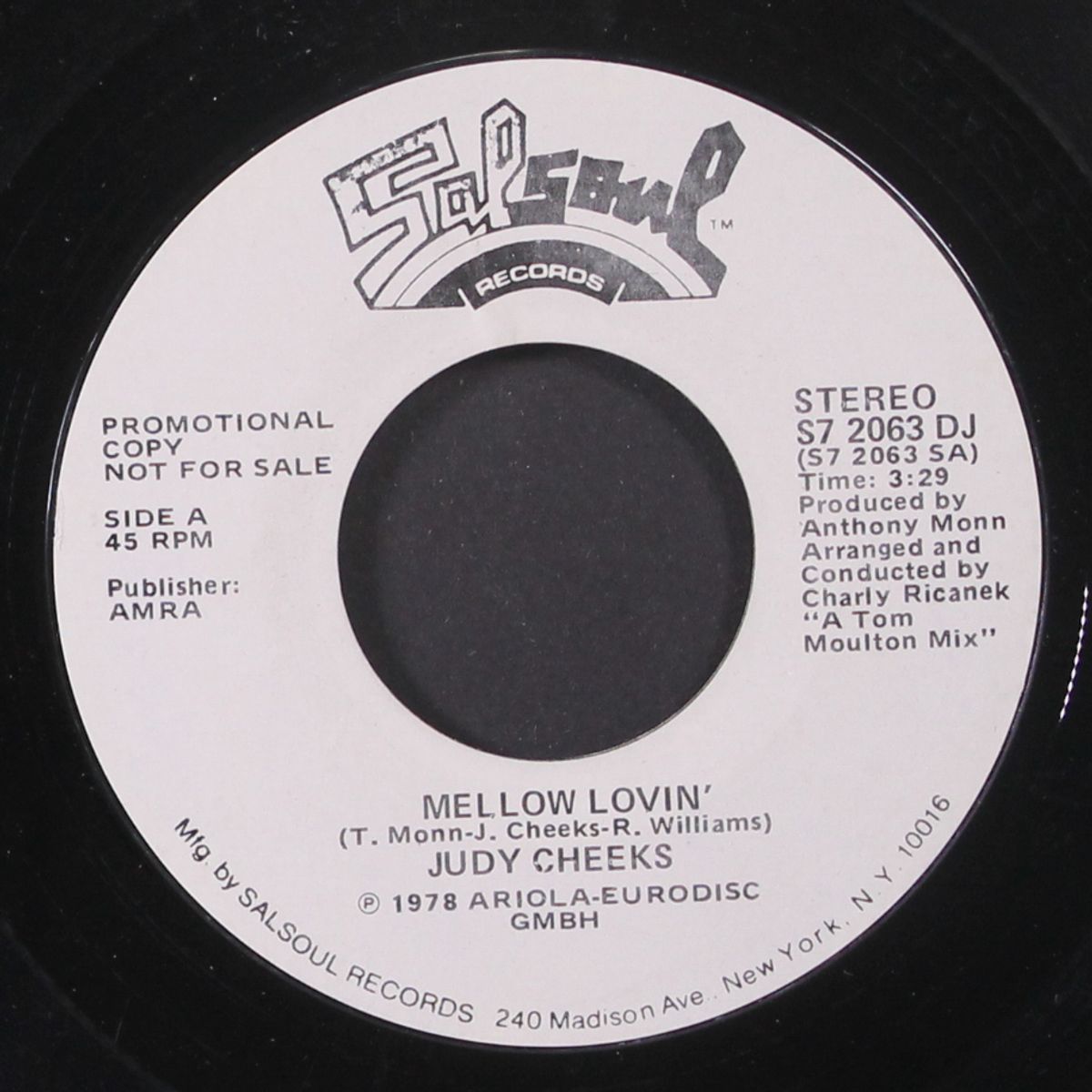 mellow lovin' / mono by JUDY CHEEKS