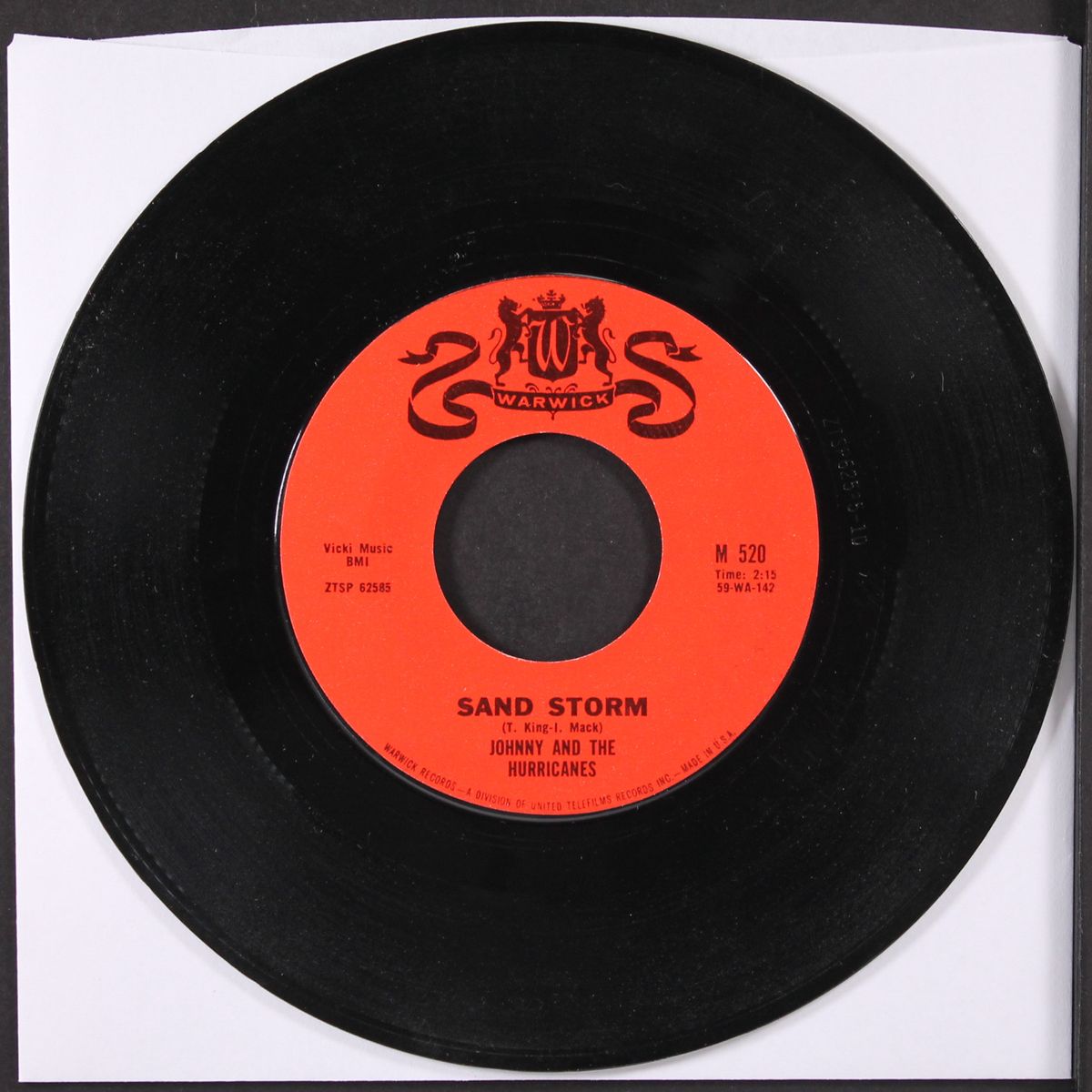 sand storm / the beatnik fly by JOHNNY & HURRICANES