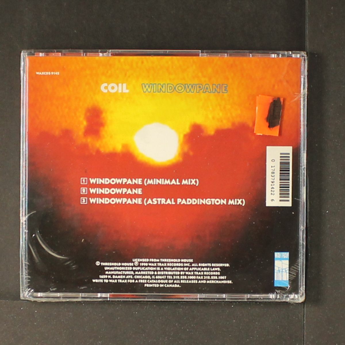 windowpane by COIL