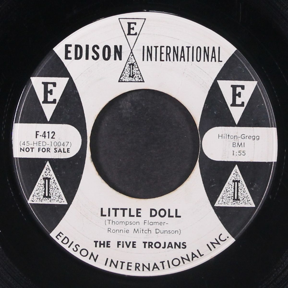 lola lee / little doll by FIVE TROJANS