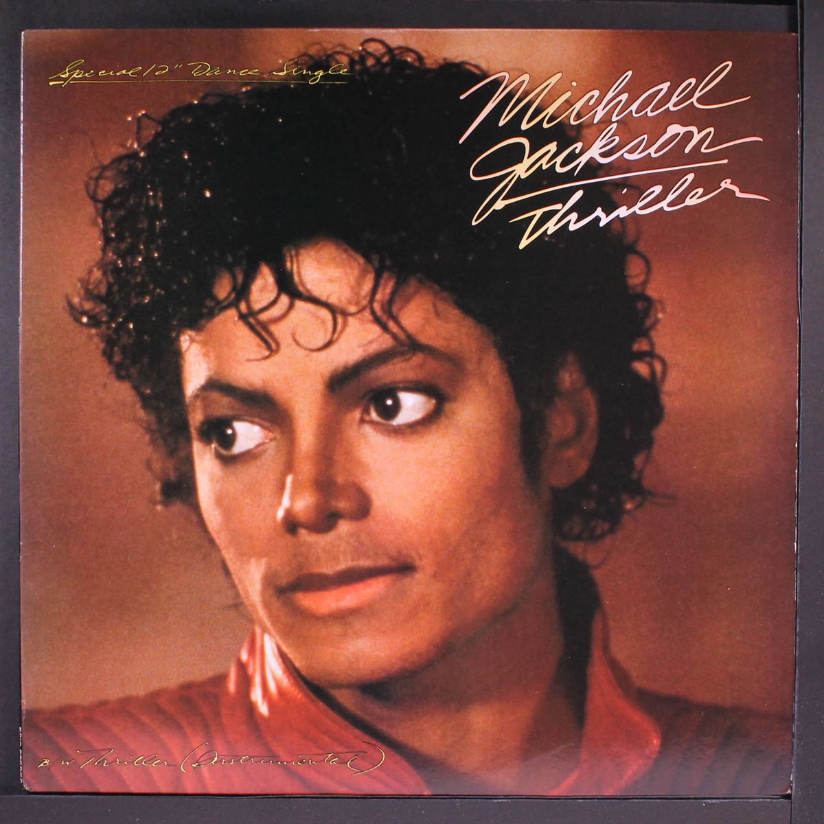 thriller / instro by MICHAEL JACKSON
