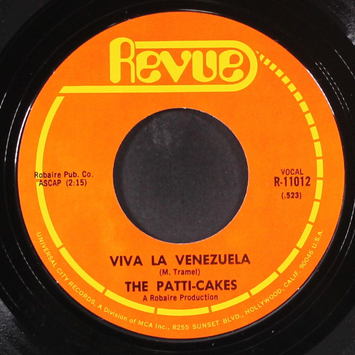 peas porridge / viva la venezuela by PATT-CAKES