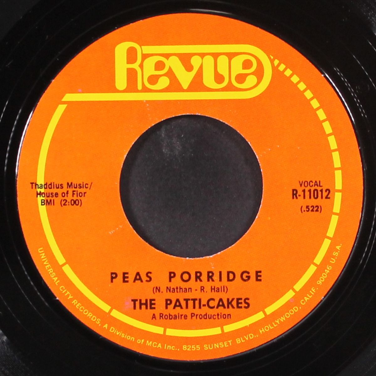 peas porridge / viva la venezuela by PATT-CAKES