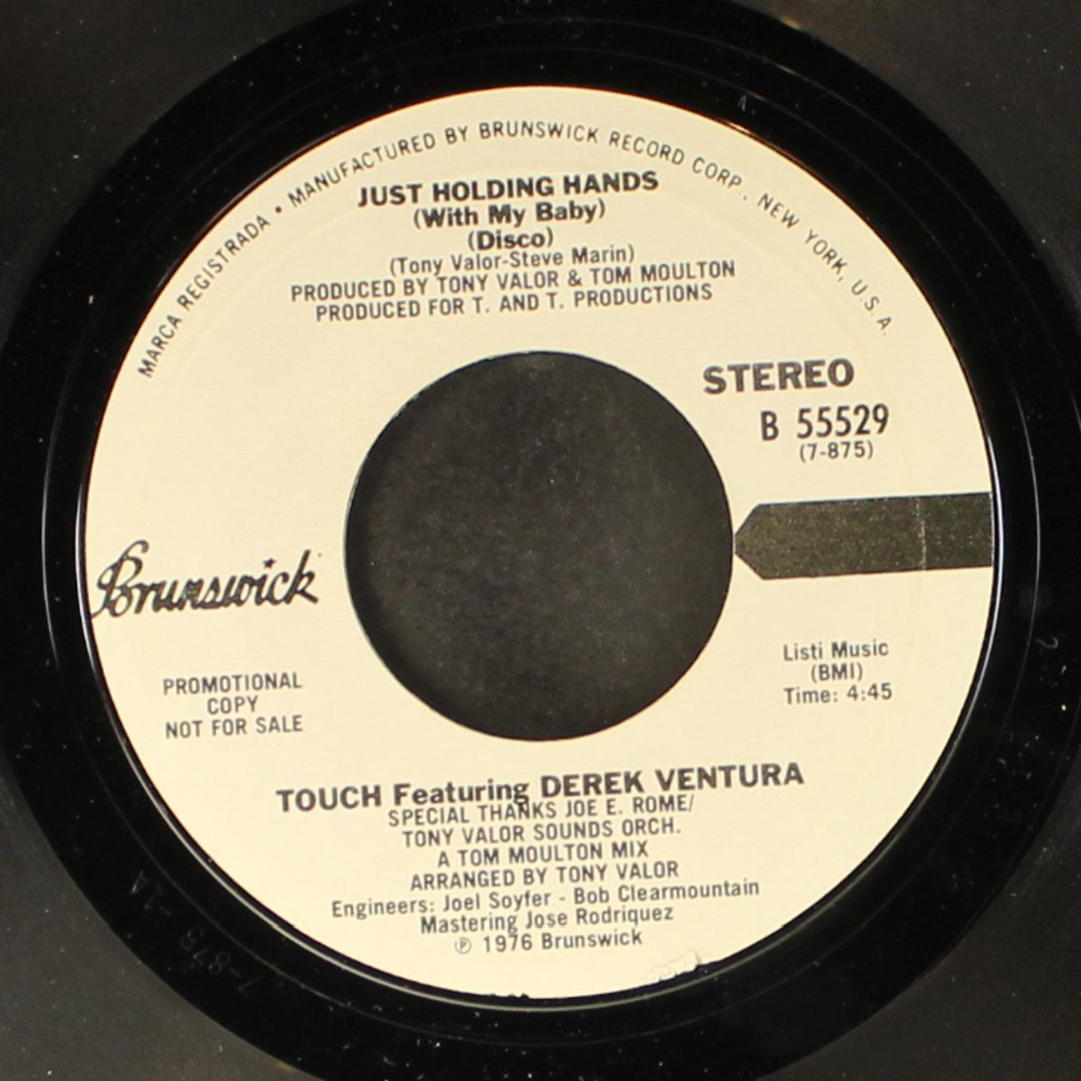 just holding hands / short by TOUCH FEATURING DEREK VENTURA