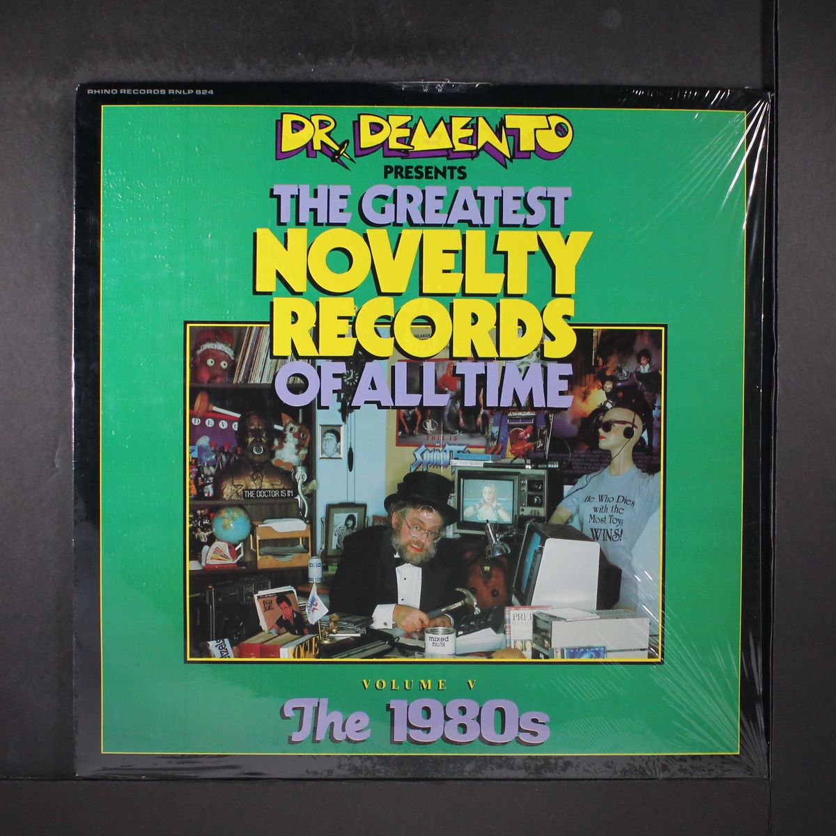 the greatest novelty records of all time by DR. DEMENTO