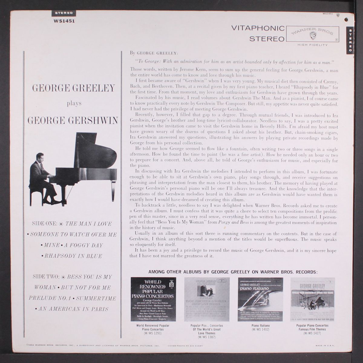 plays george gershwin by GEORGE GREELEY
