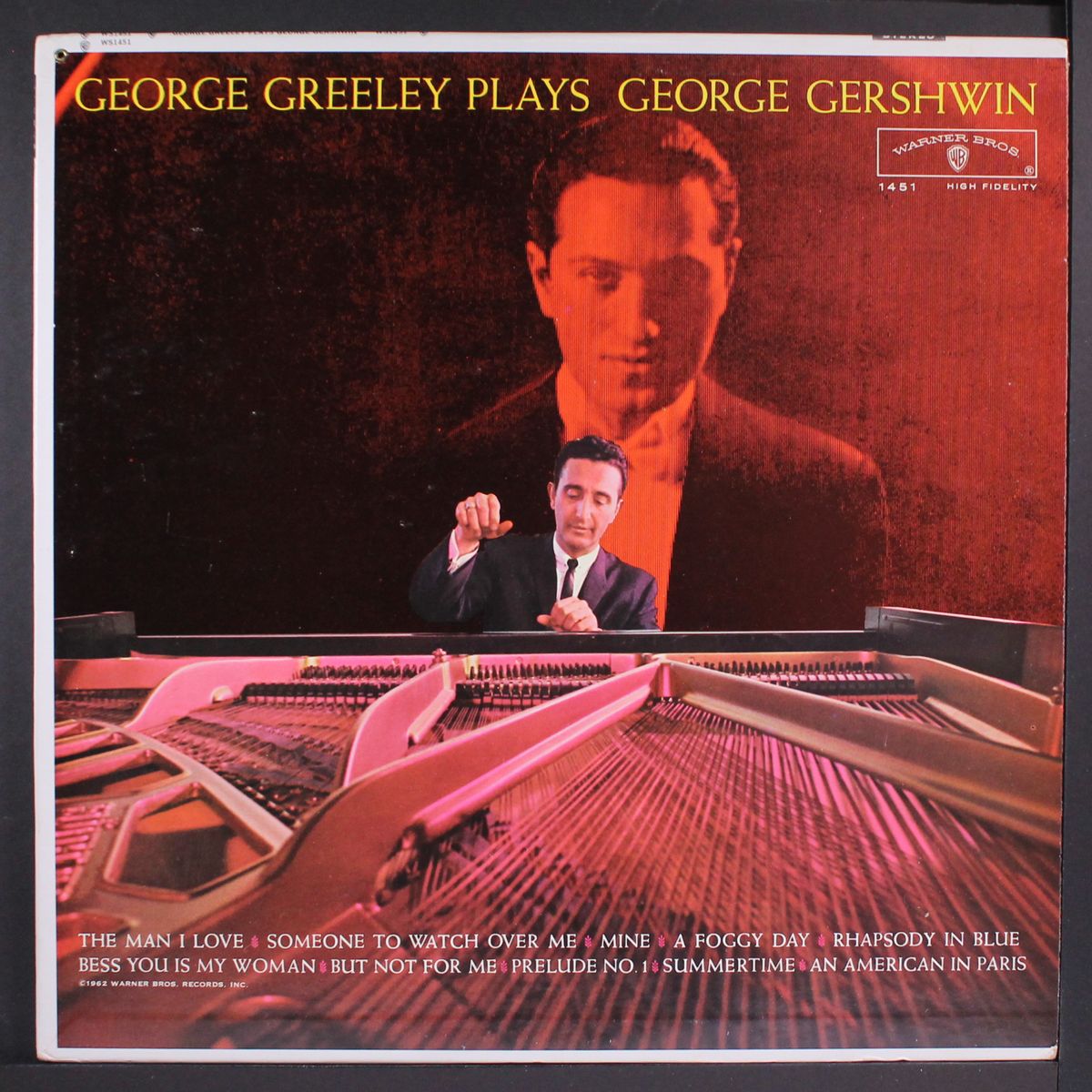 plays george gershwin by GEORGE GREELEY