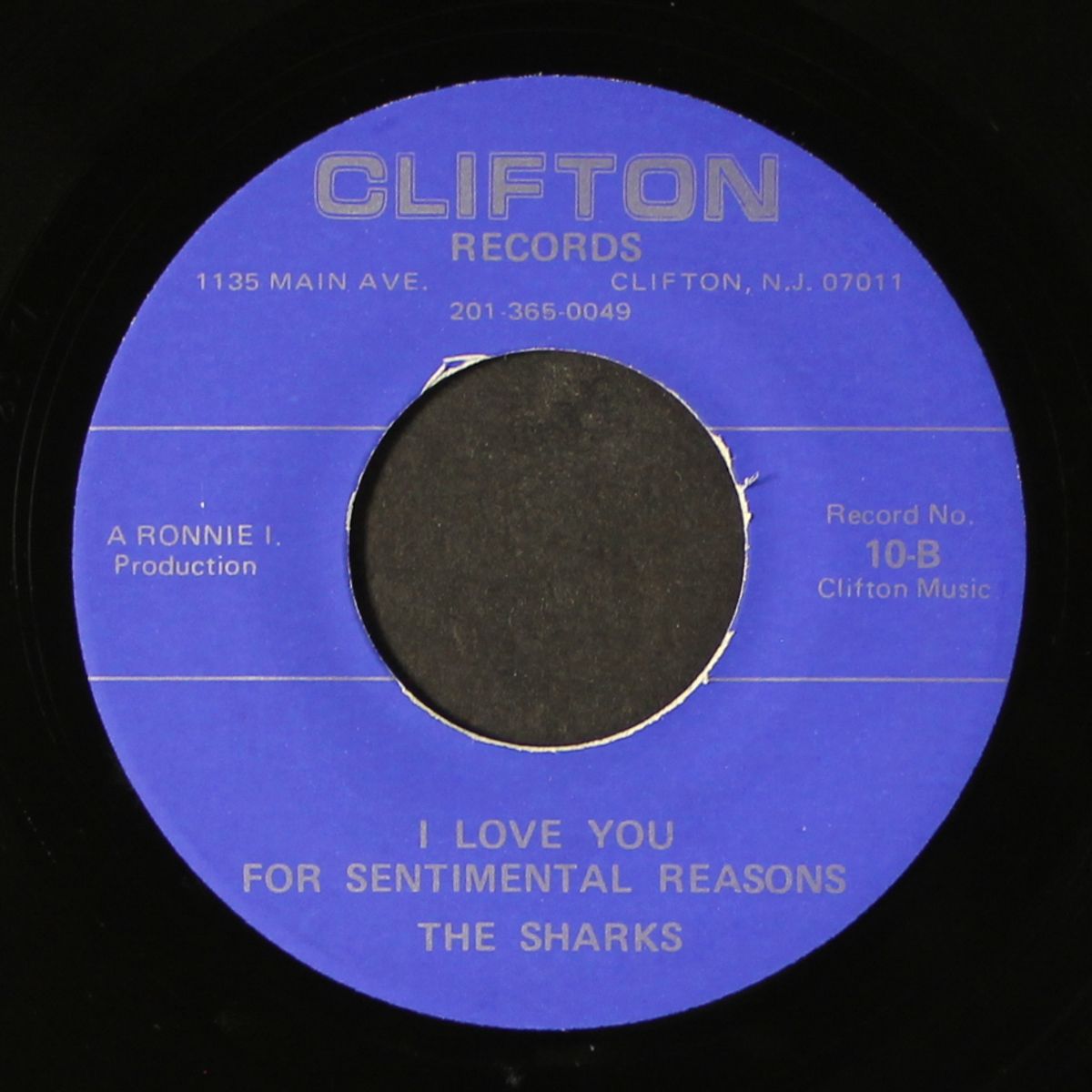 blueberry hill / i love you for sentimental reasons by SHARKS
