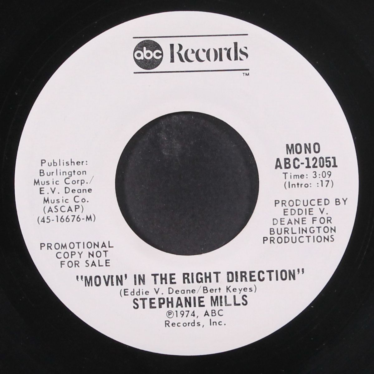 movin' in the right direction / mono by STEPHANIE MILLS