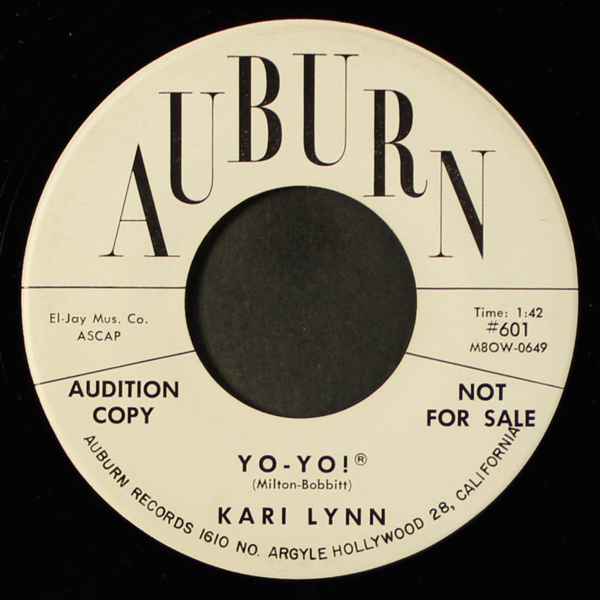 yo-yo! / summer day by KARI LYNN