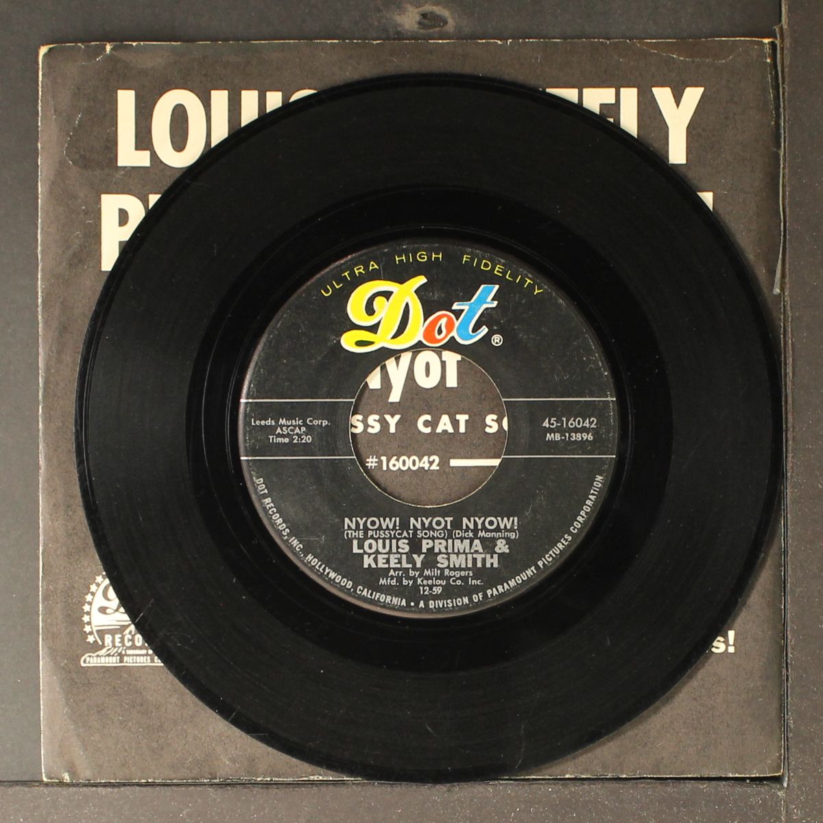 nyow! nyot nyow! / mashuga by LOUIS PRIMA & KEELY SMITH