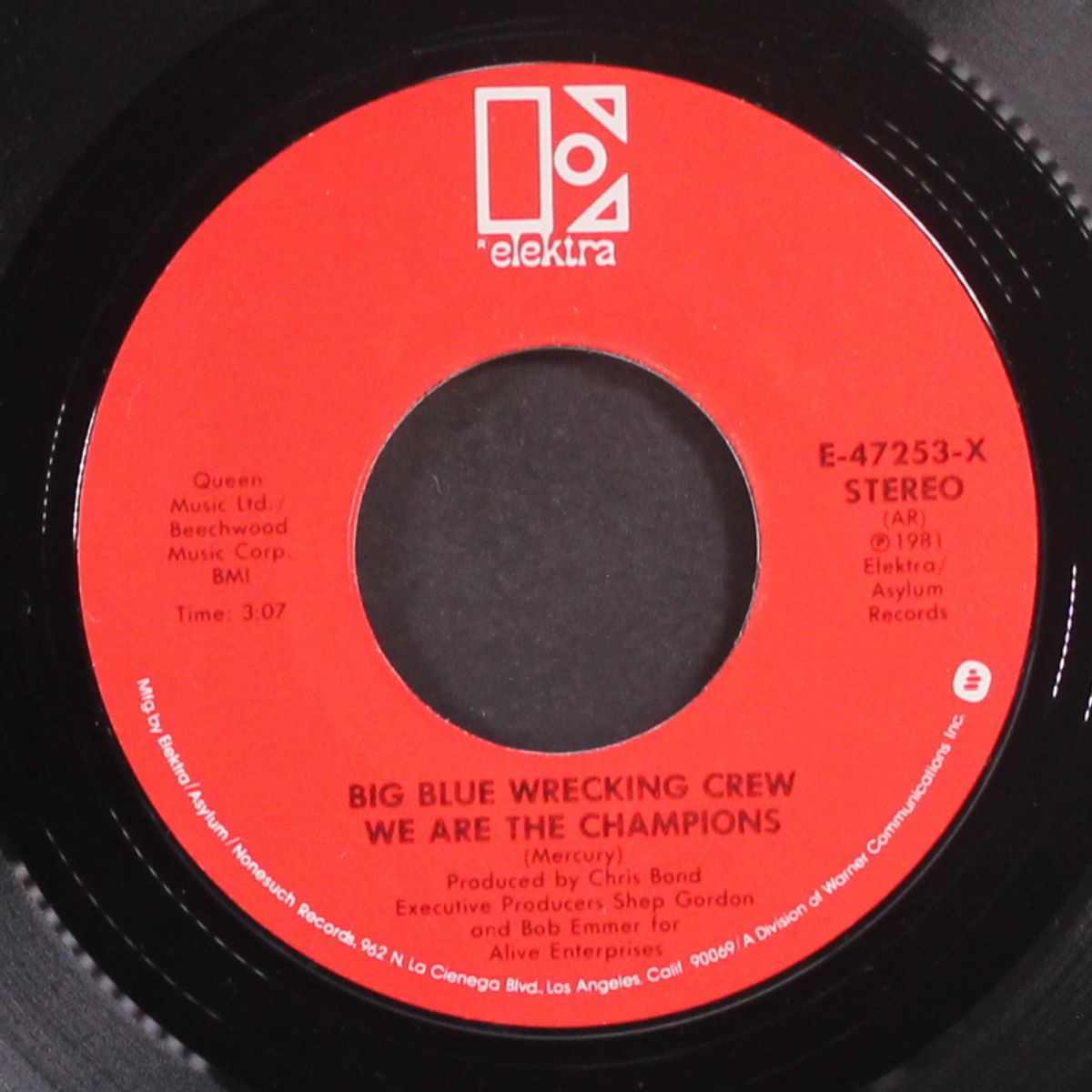 we are the champions / theme from "new york new york" by BIG BLUE WRECKING CREW