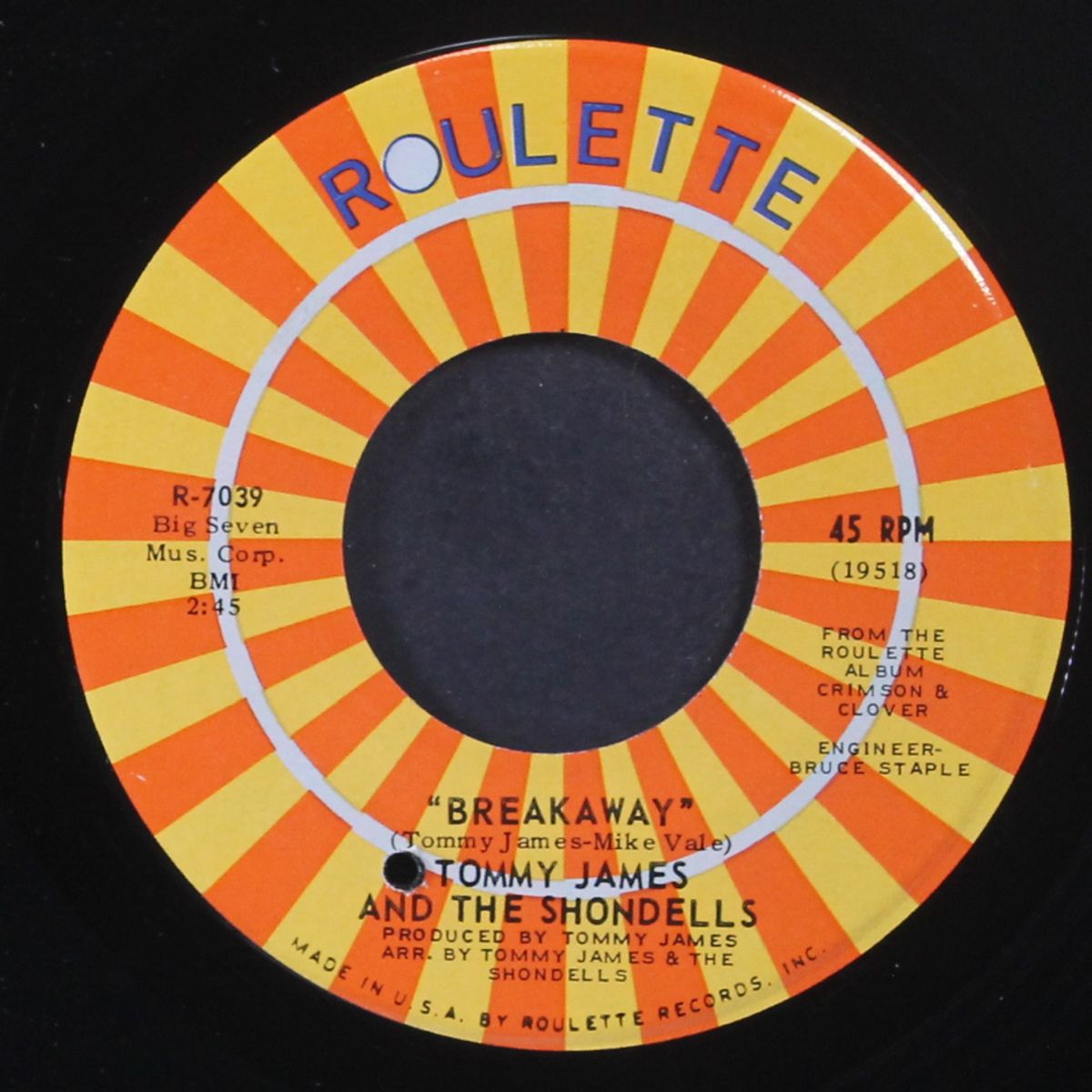 sweet cherry wine / breakaway by TOMMY JAMES & SHONDELLS