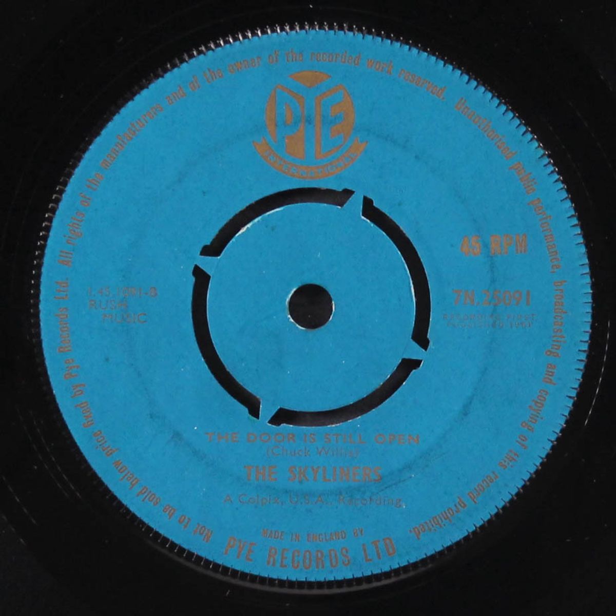 i'll close my eyes / the door is still open by SKYLINERS