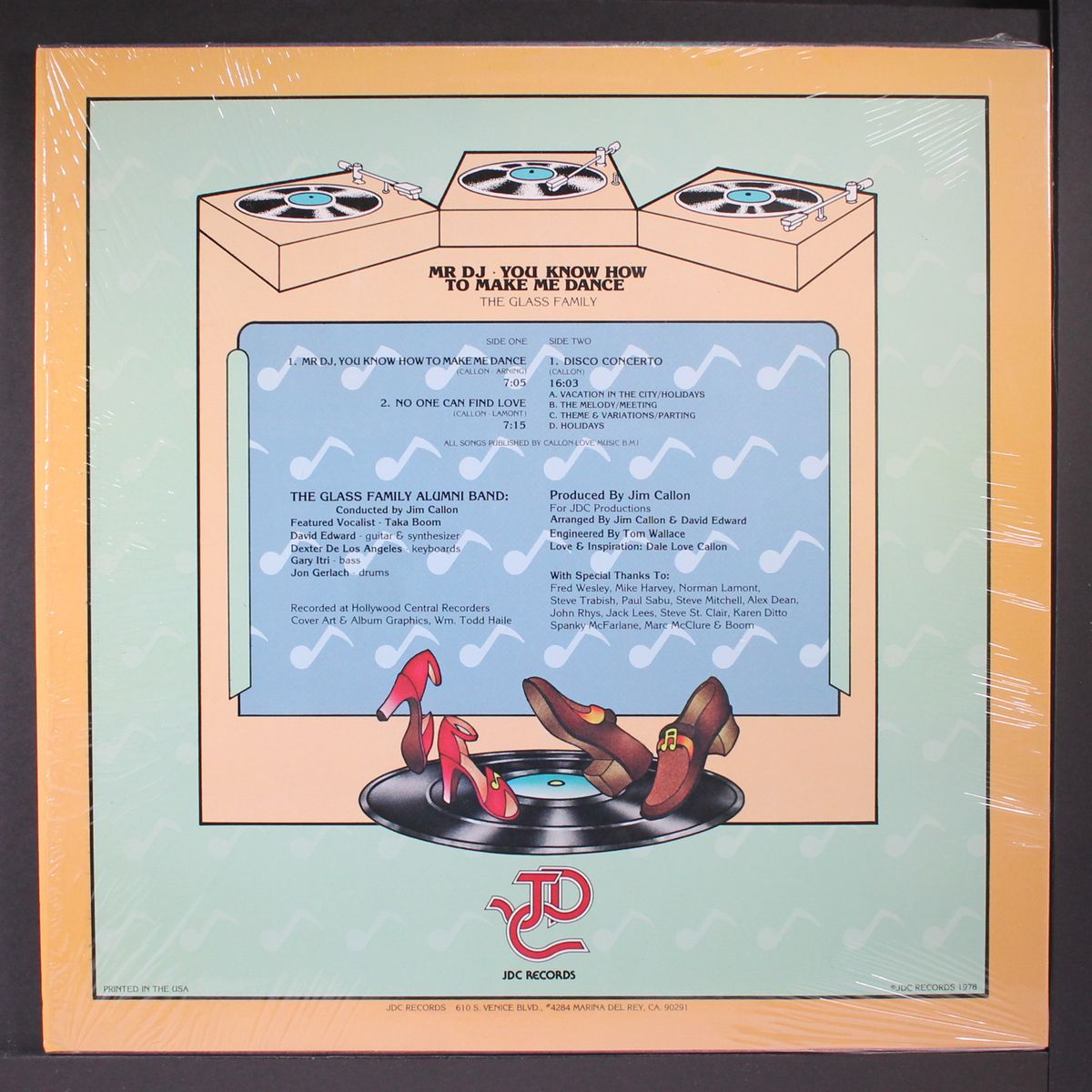 mr dj you know how to make me dance by GLASS FAMILY