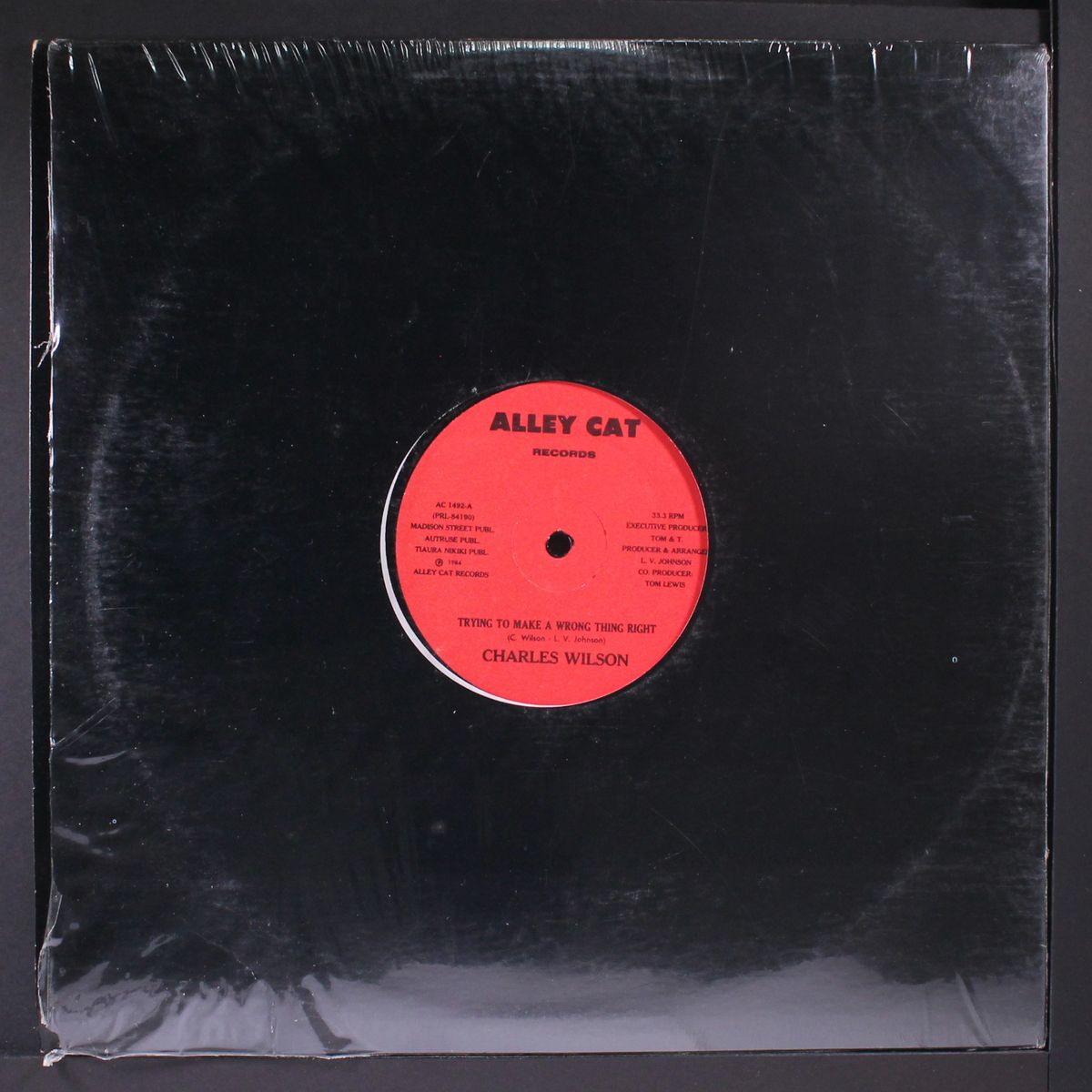 trying to make a wrong thing right / i don't want to loose your love by CHARLES WILSON