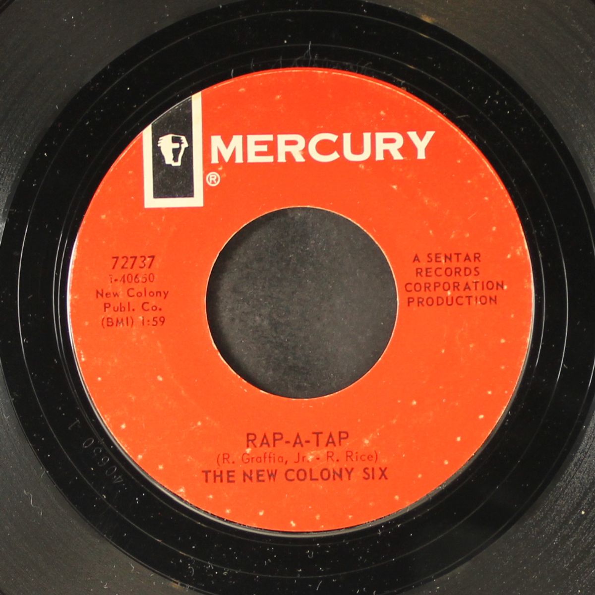 treat her groovy / rap a tap by NEW COLONY SIX