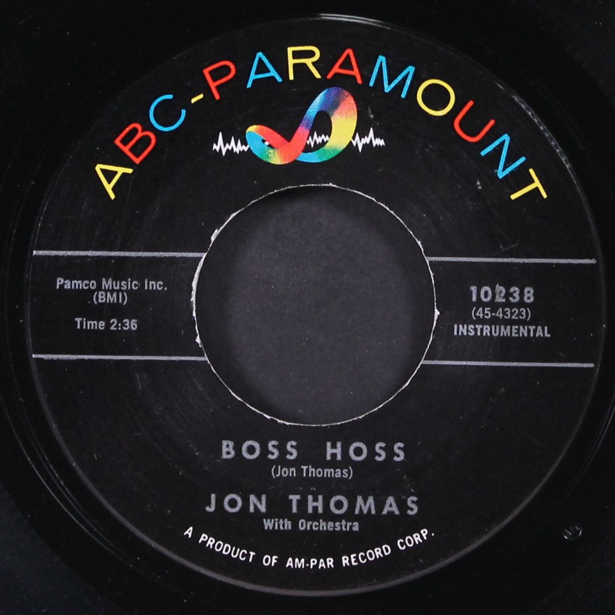 flip flop and fly / boss hoss by JON THOMAS