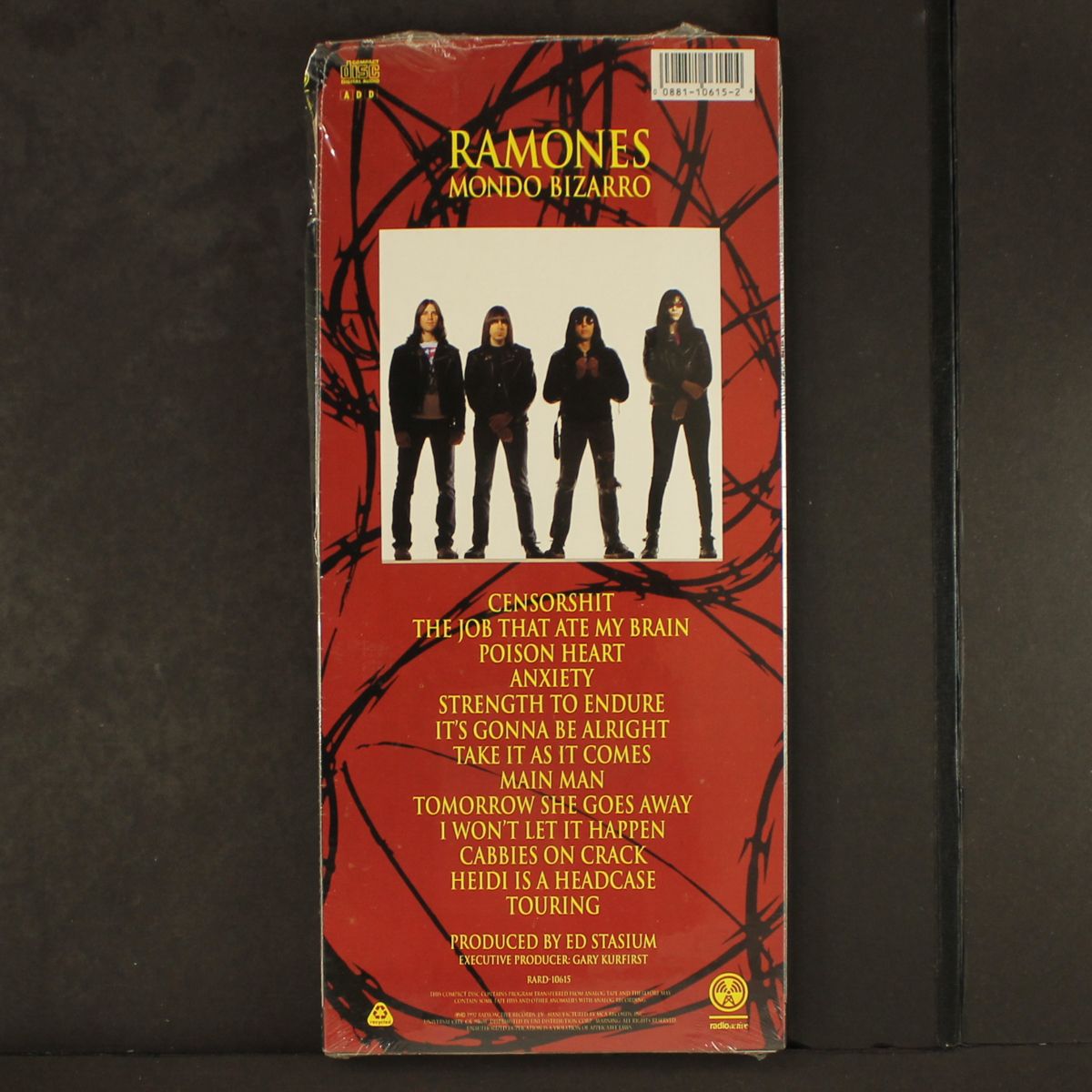 mondo bizarro by RAMONES