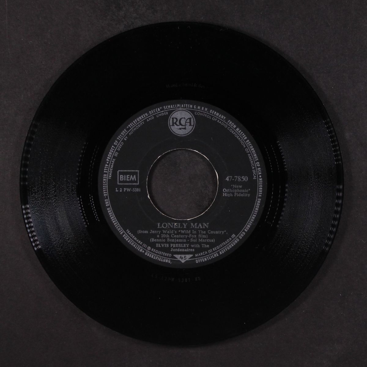 surrender by ELVIS PRESLEY