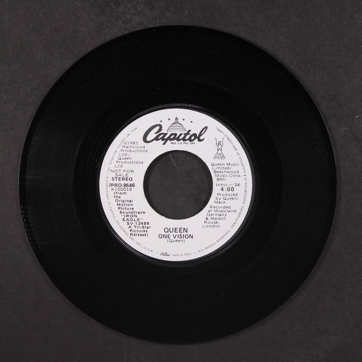one vision / short by QUEEN