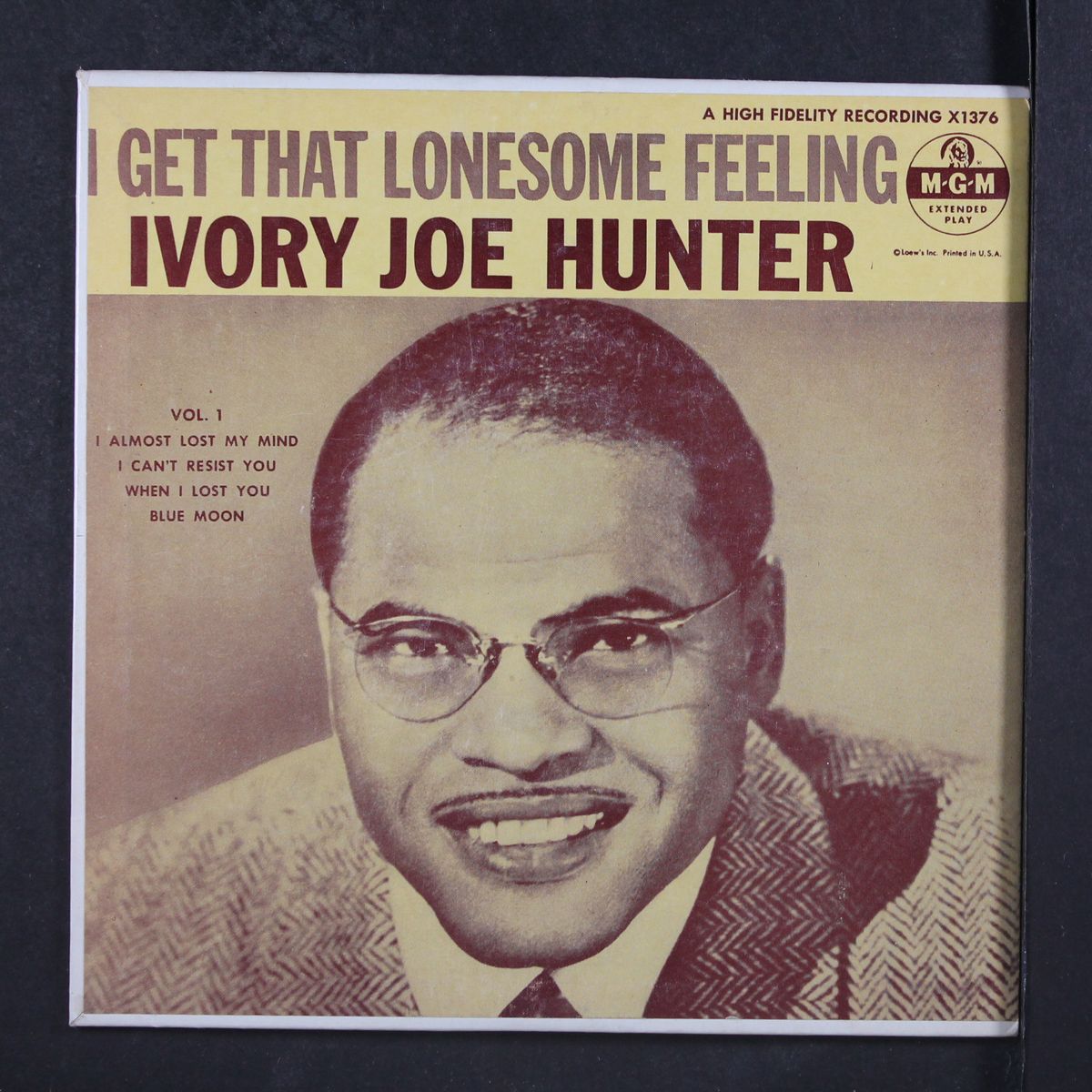 i get that lonesome feeling by IVORY JOE HUNTER