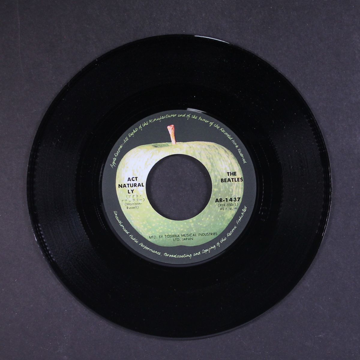 yesterday / act naturally by BEATLES