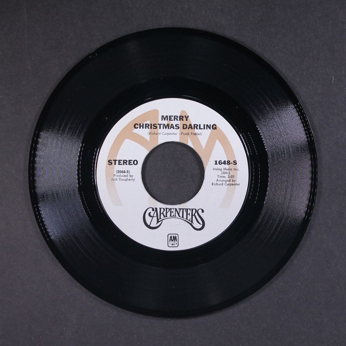 santa claus is coming to town / merry christmas darling by CARPENTERS