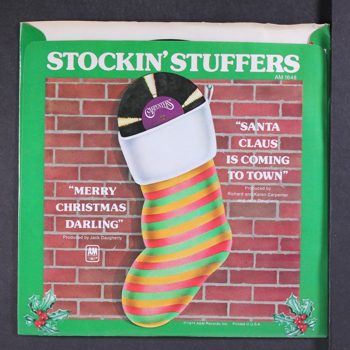santa claus is coming to town / merry christmas darling by CARPENTERS