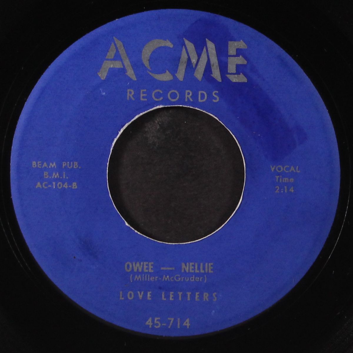walking the streets alone / owee, nellie by LOVE LETTERS