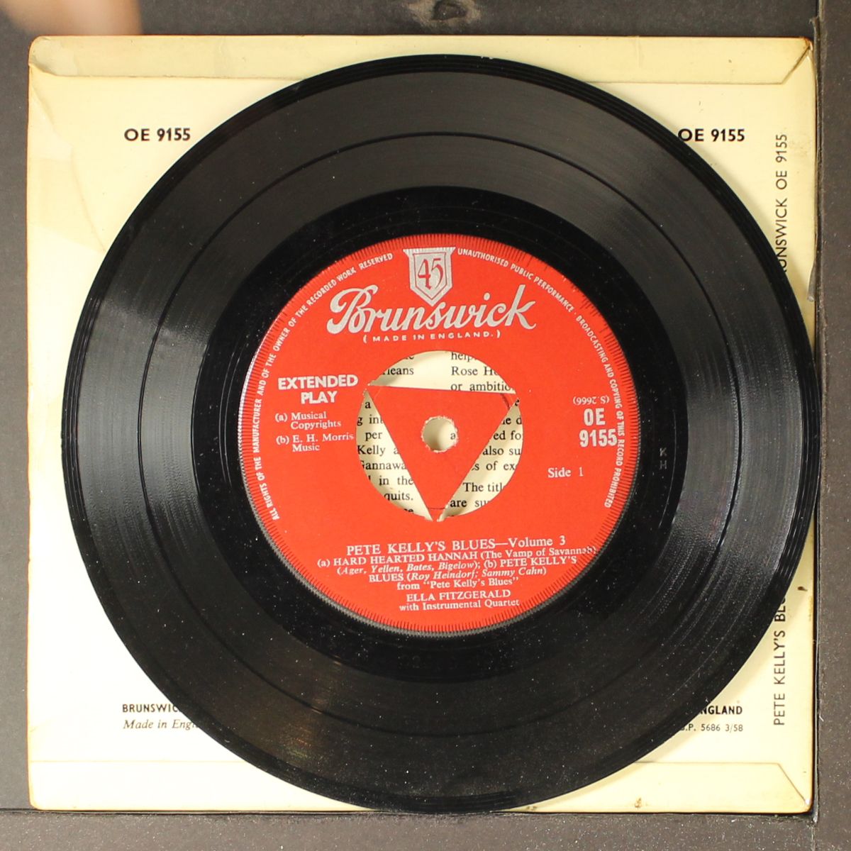 pete kelly's blues by ELLA FITZGERALD