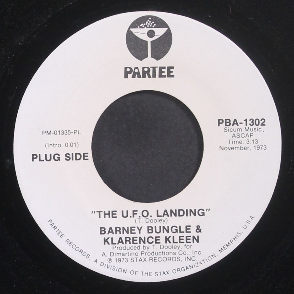 martian walk by BARNEY BUNGLE & KLARENCE KLEEN
