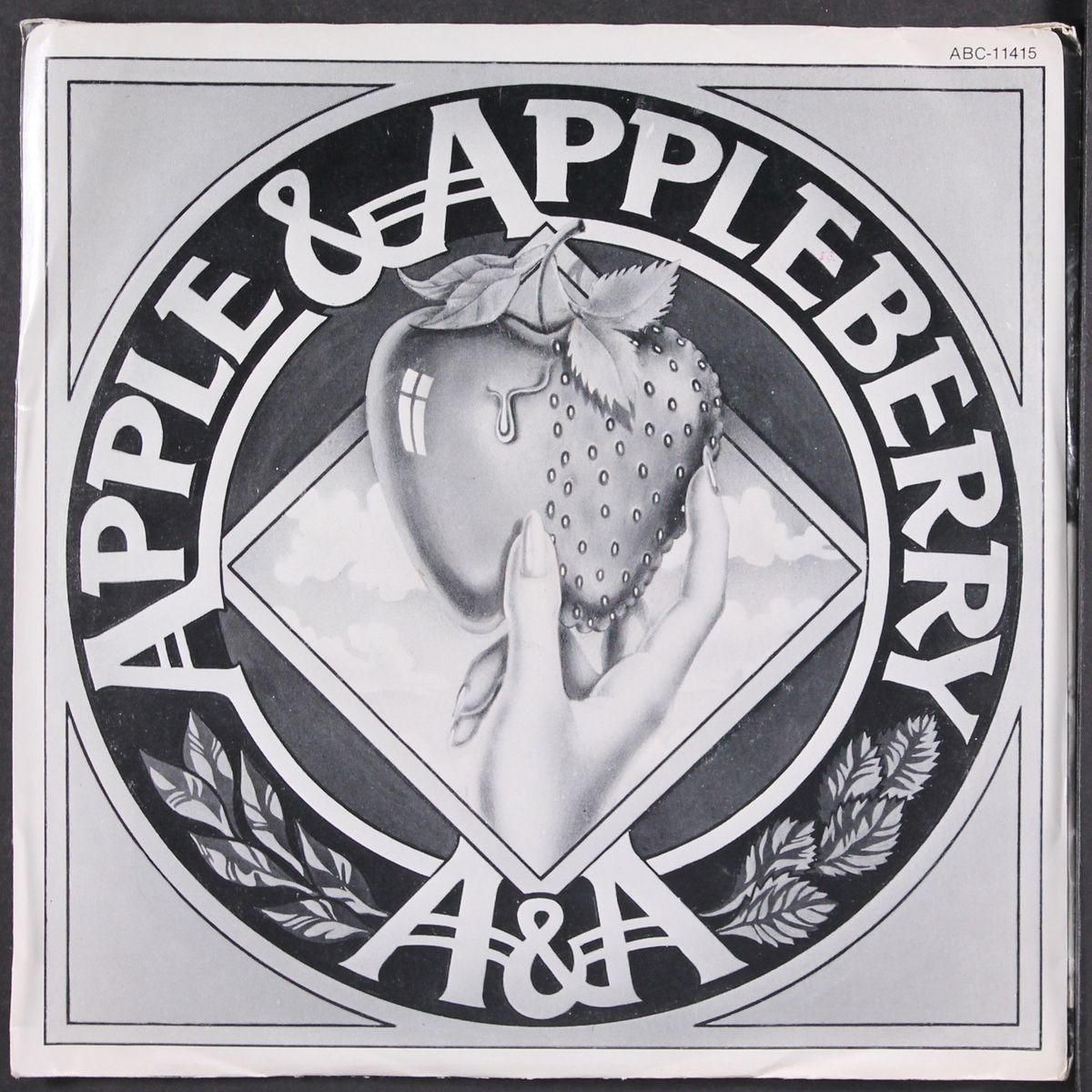 suffering a love / mono by APPLE & APPLEBERRY