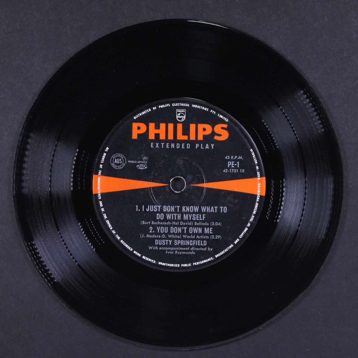 i just don't know what to do with myself by DUSTY SPRINGFIELD