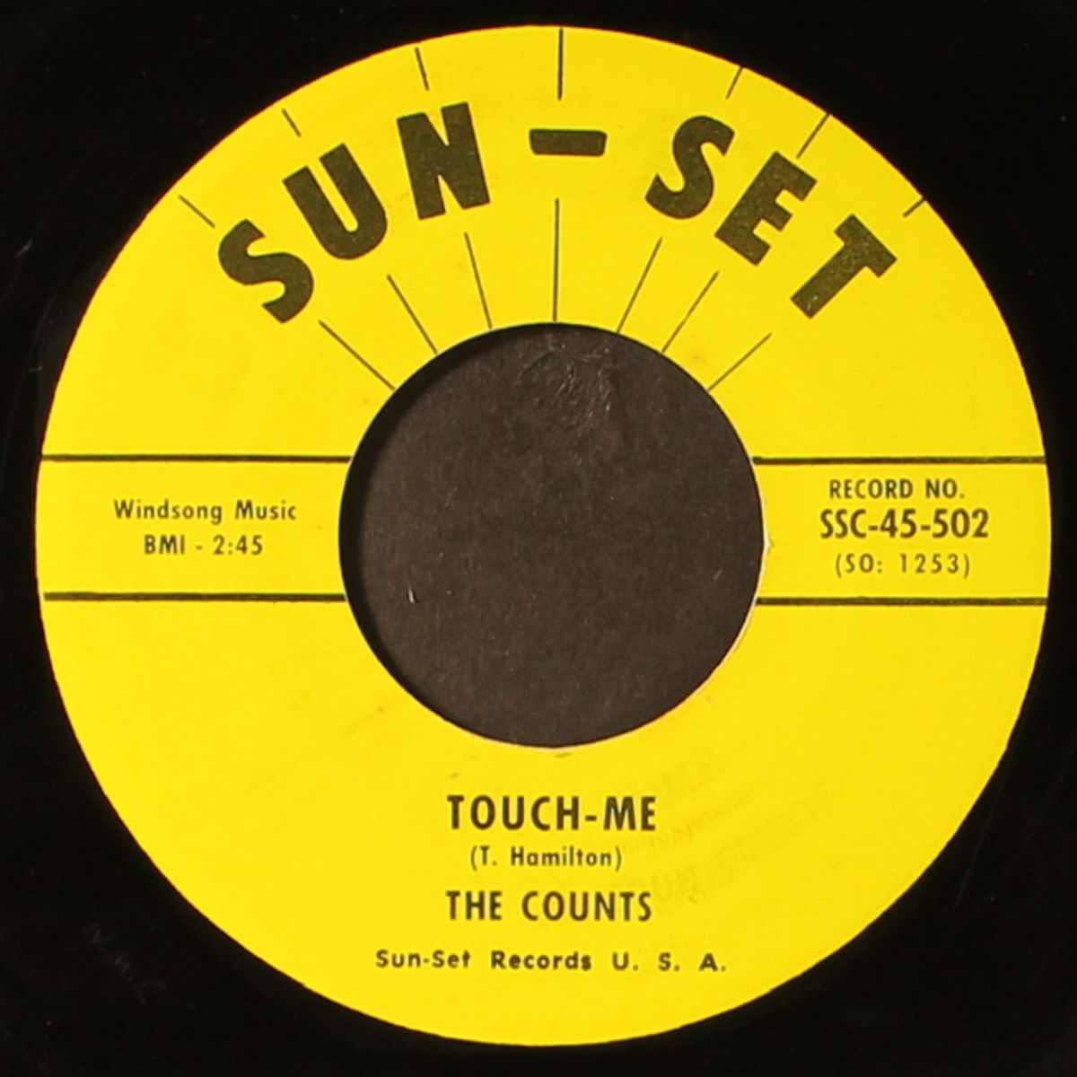 touch-me / twist'n all night by COUNTS