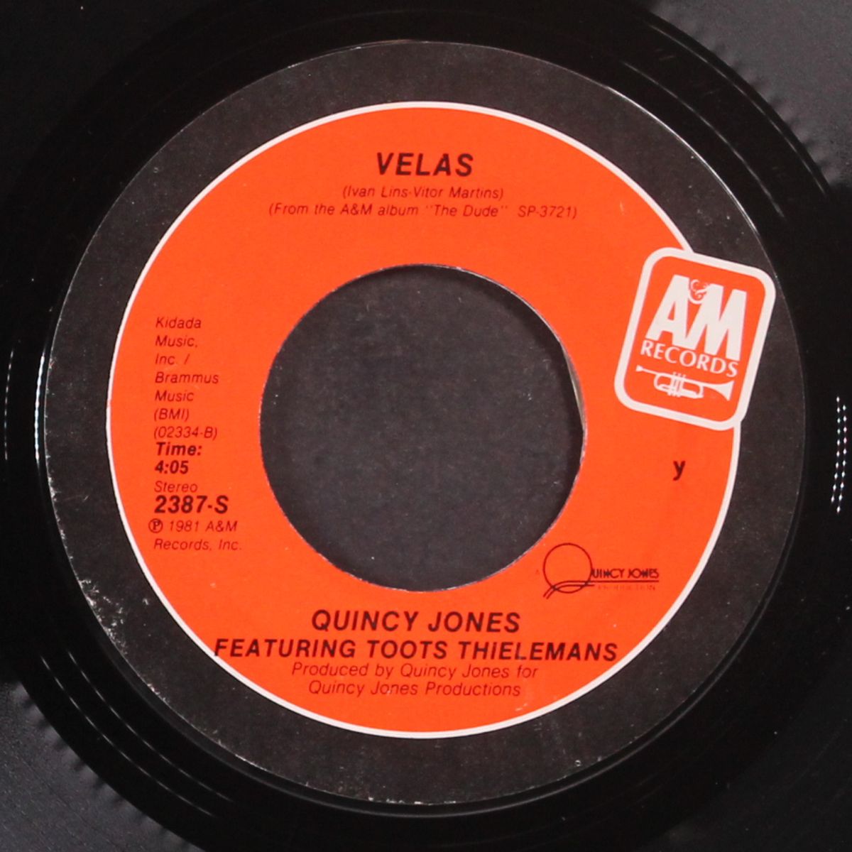 one hundred ways / vela by QUINCY JONES