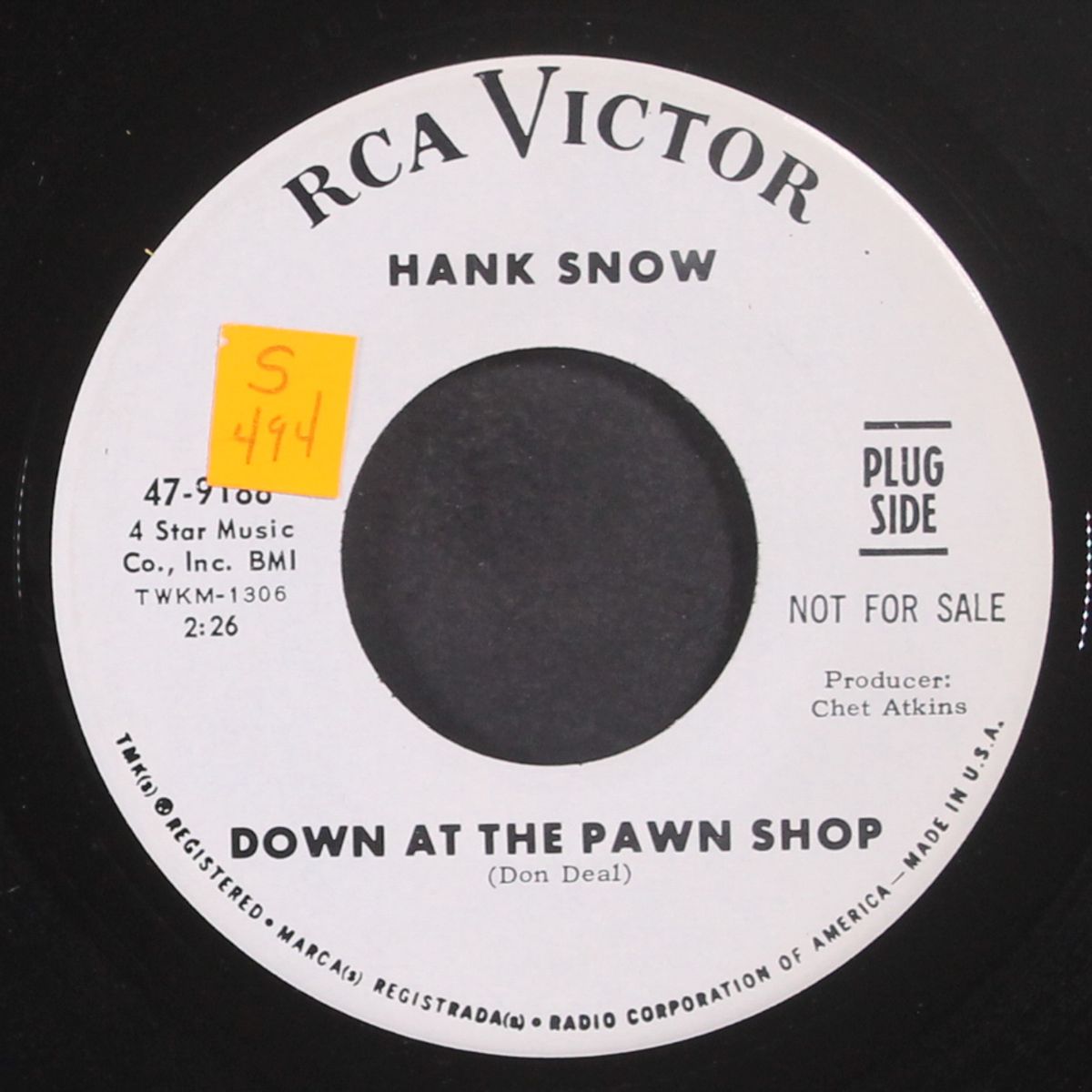 down at the pawn shop / listen by HANK SNOW
