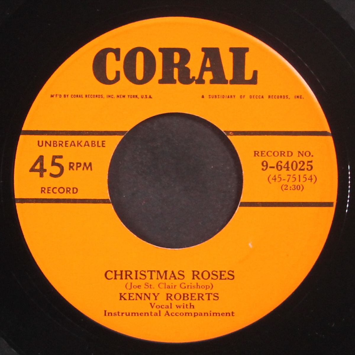 christmas cannon ball / christmas flowers by KENNY ROBERTS