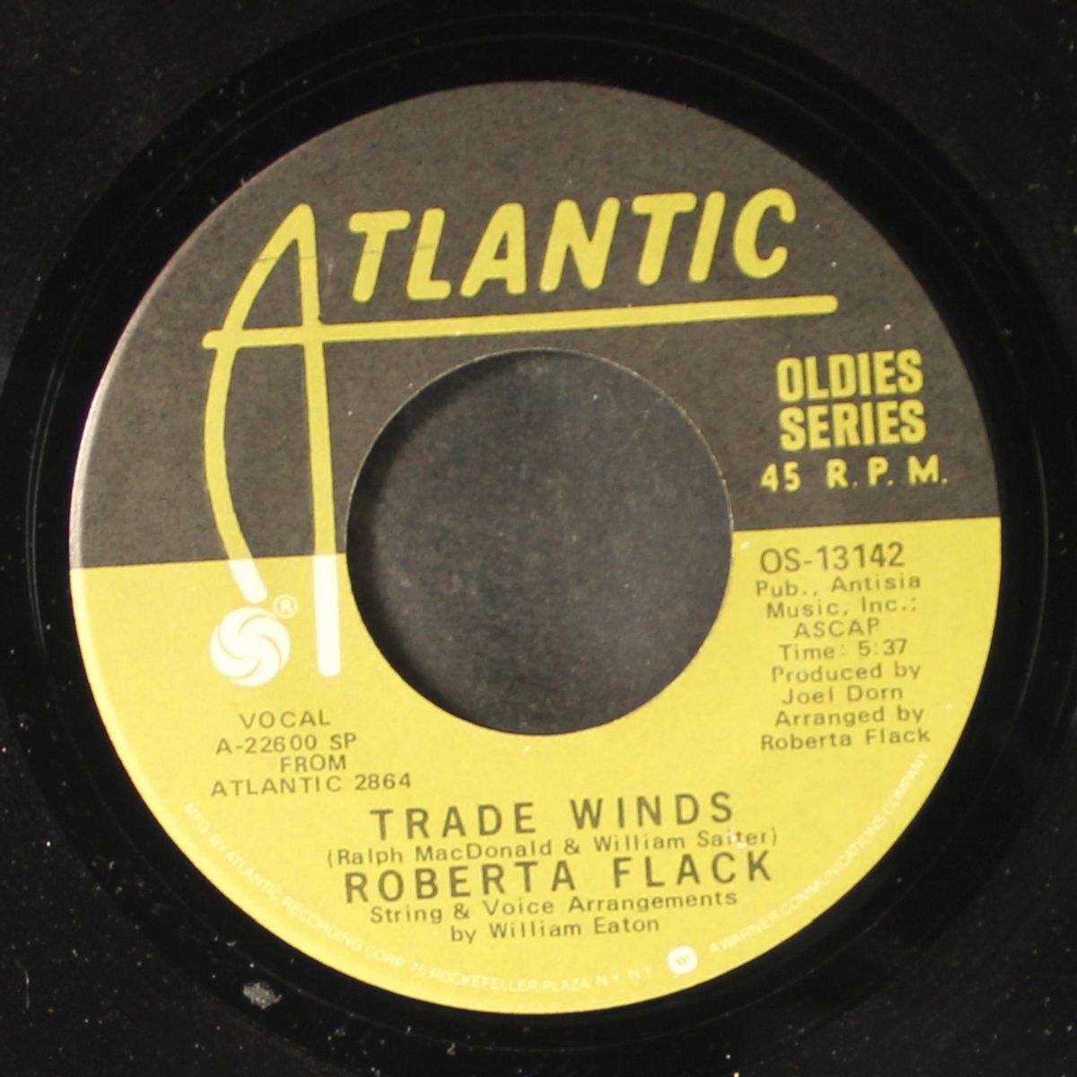 killing me softly with his song / trade winds by ROBERTA FLACK