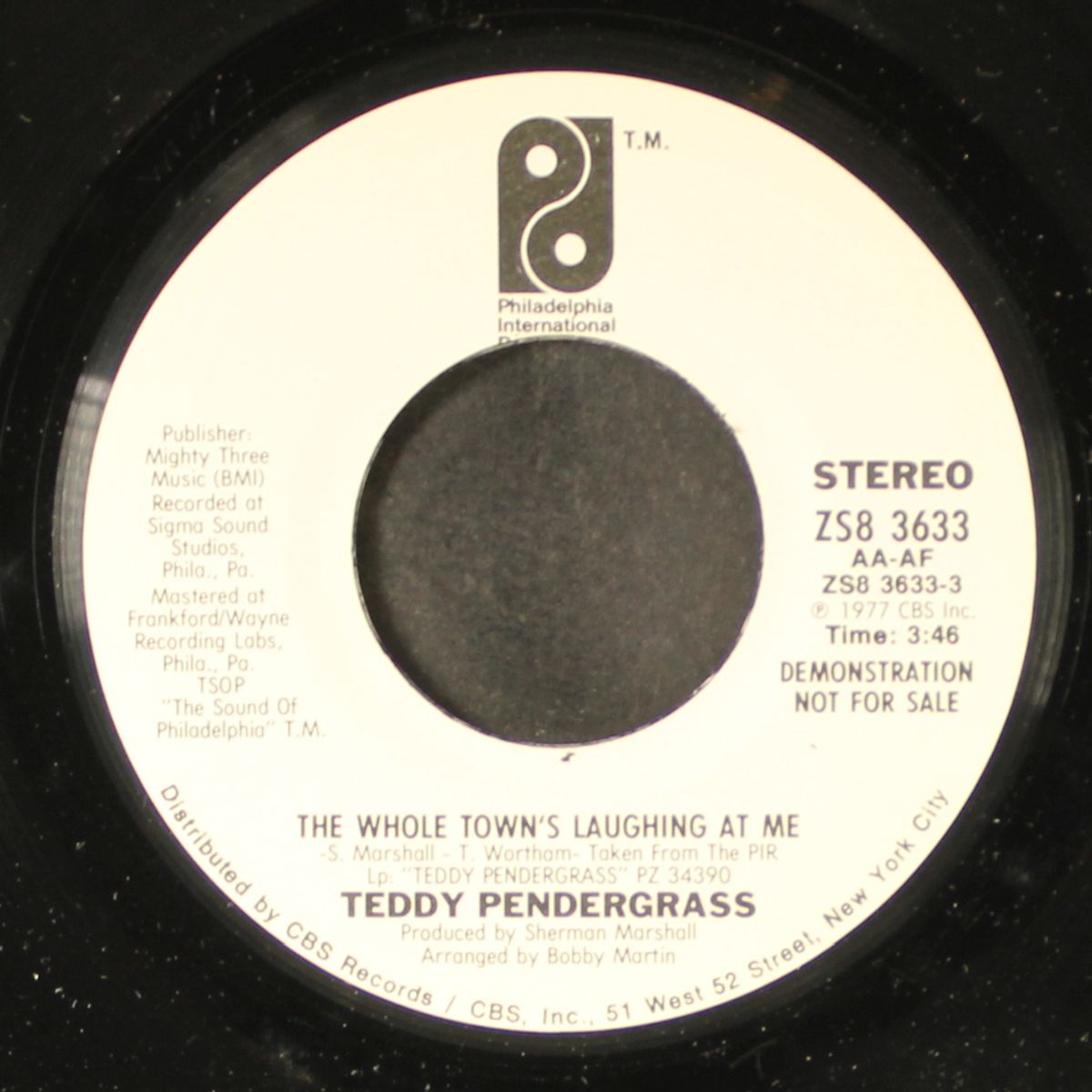 the whole town's laughing at me / mono by TEDDY PENDERGRASS