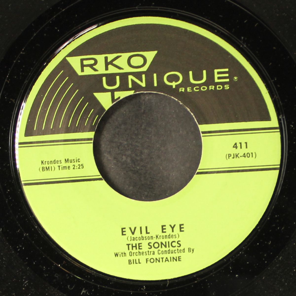 triangle love / evil eye by SONICS