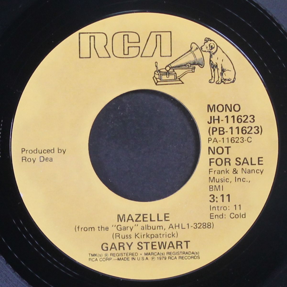 mazelle / mono by GARY STEWART
