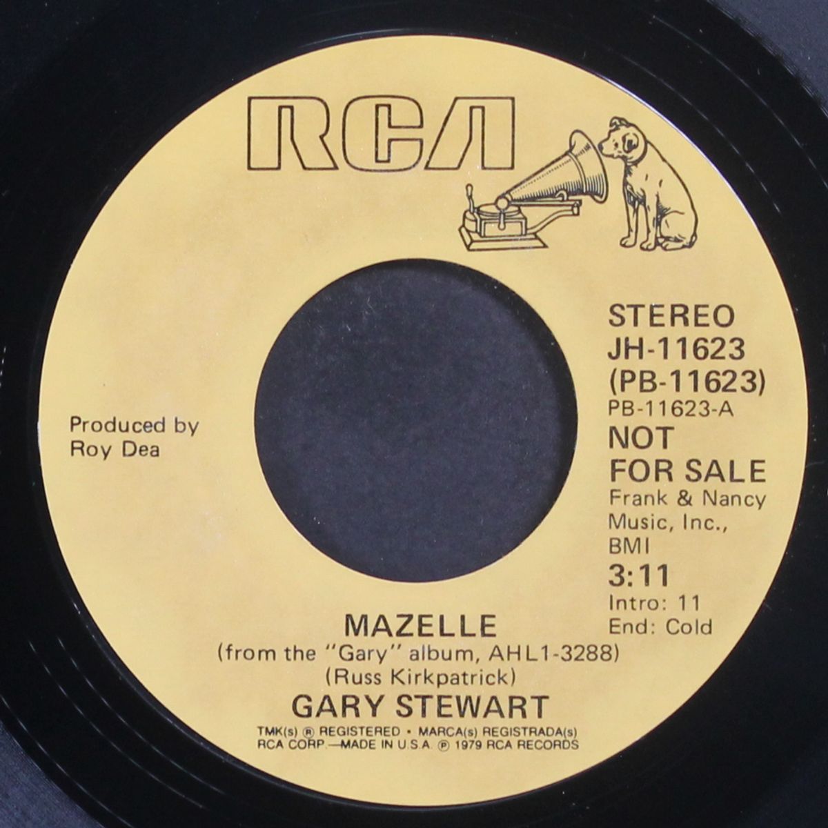 mazelle / mono by GARY STEWART