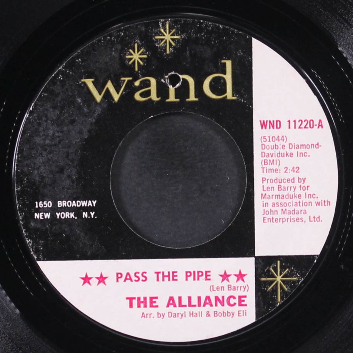 pass the pipe / cupid's holding by ALLIANCE