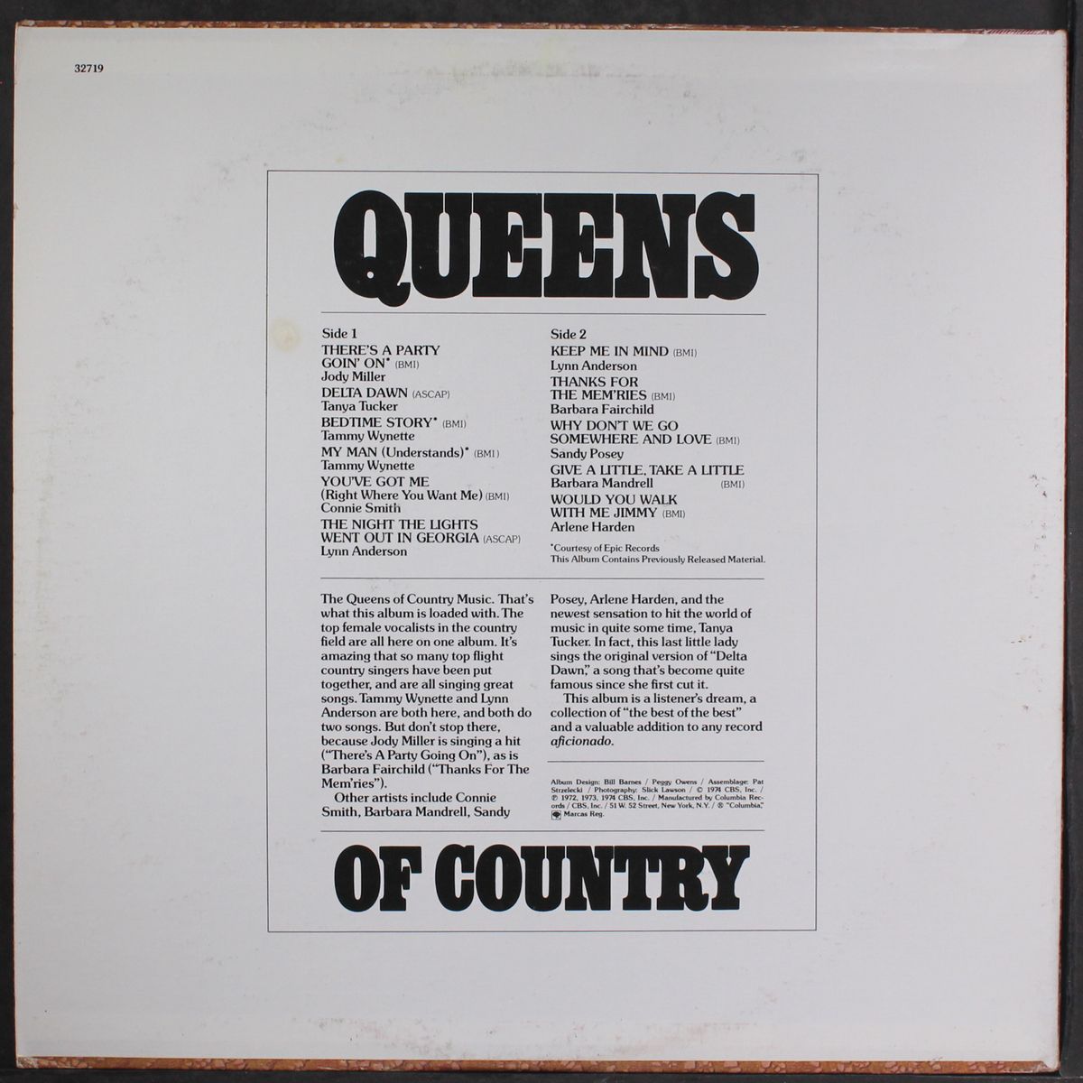 queens of country by VARIOUS