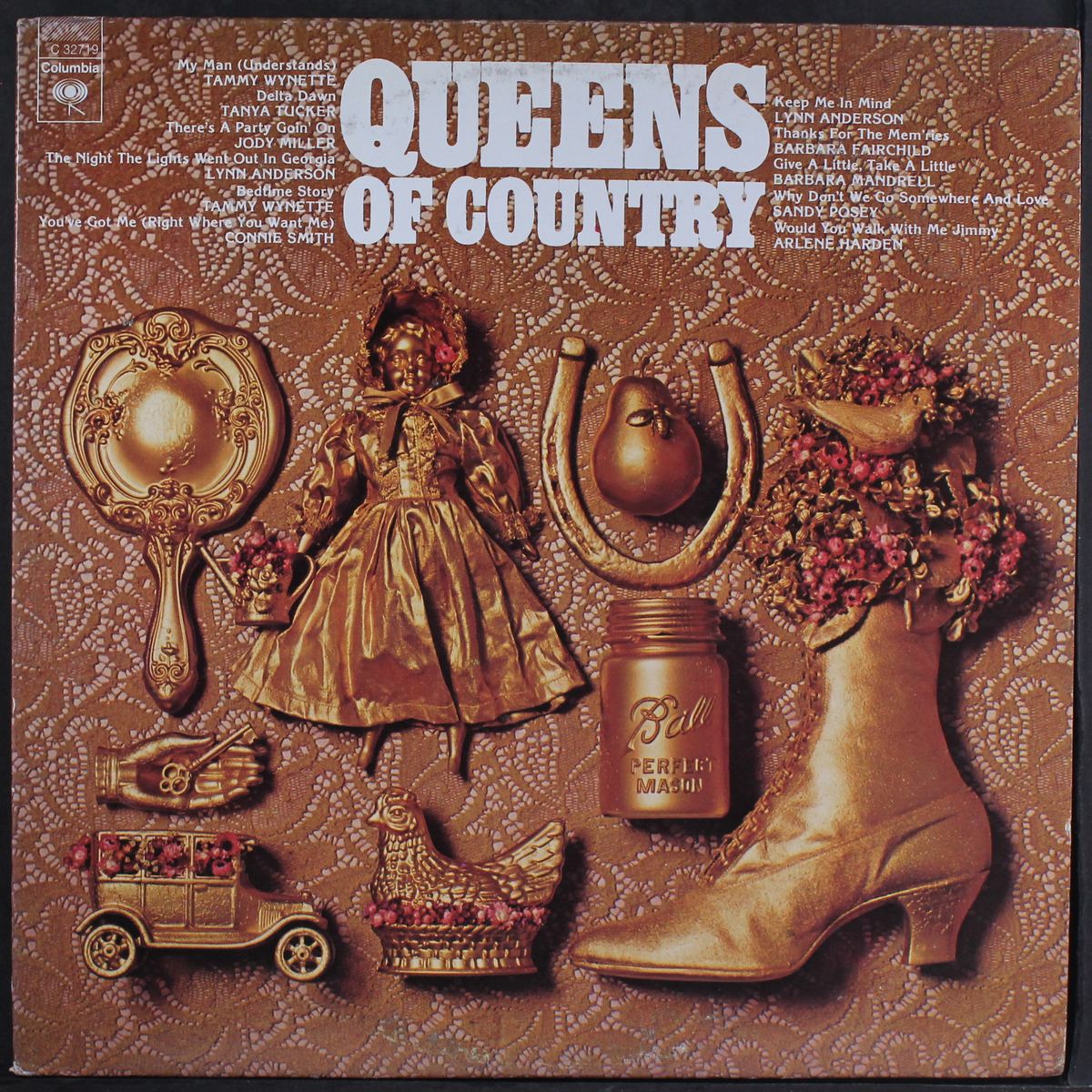 queens of country by VARIOUS